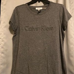 Calvin Klein T-shirt